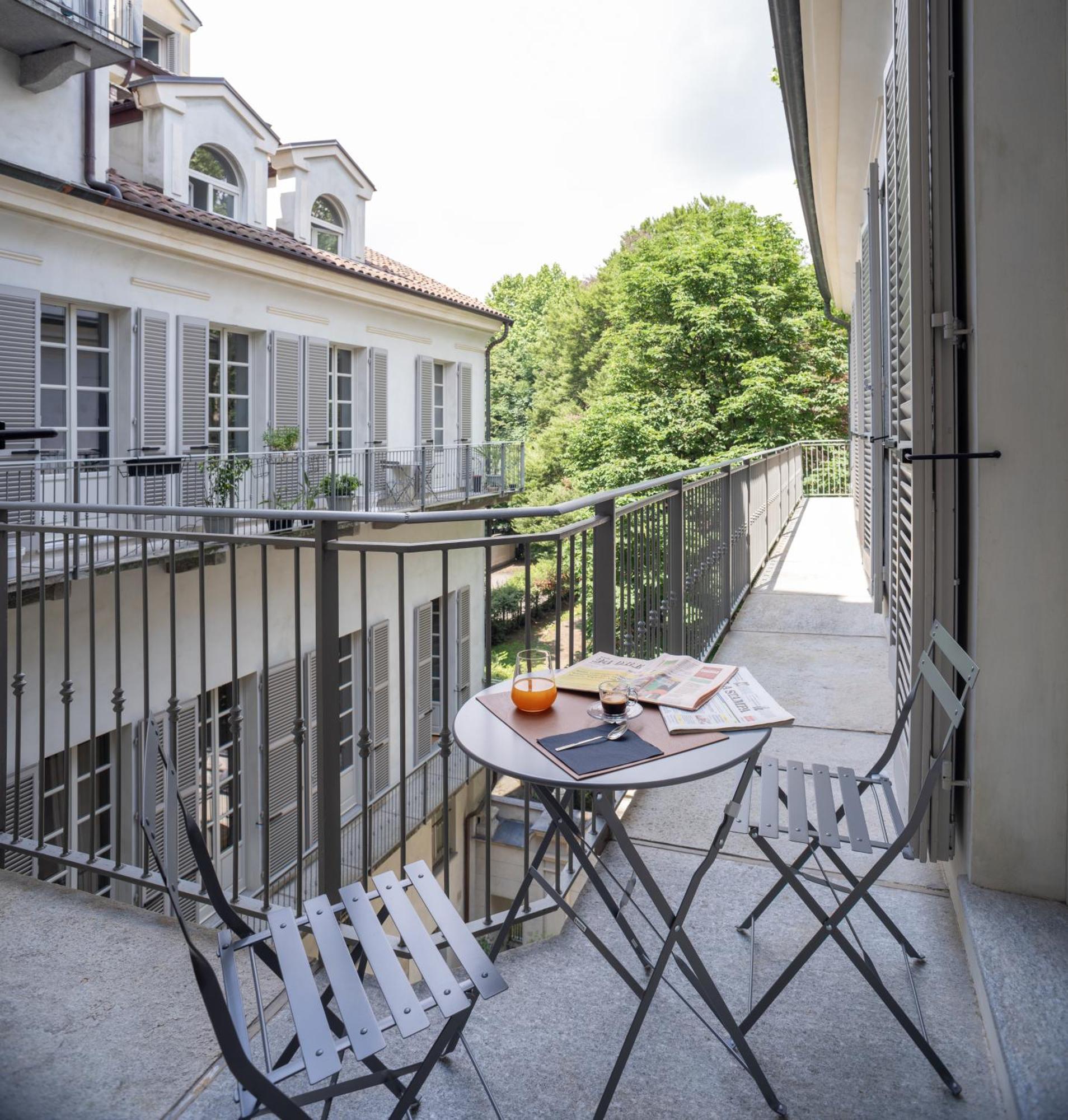 Palazzo Del Carretto-Art Apartments And Guesthouse 都灵 外观 照片