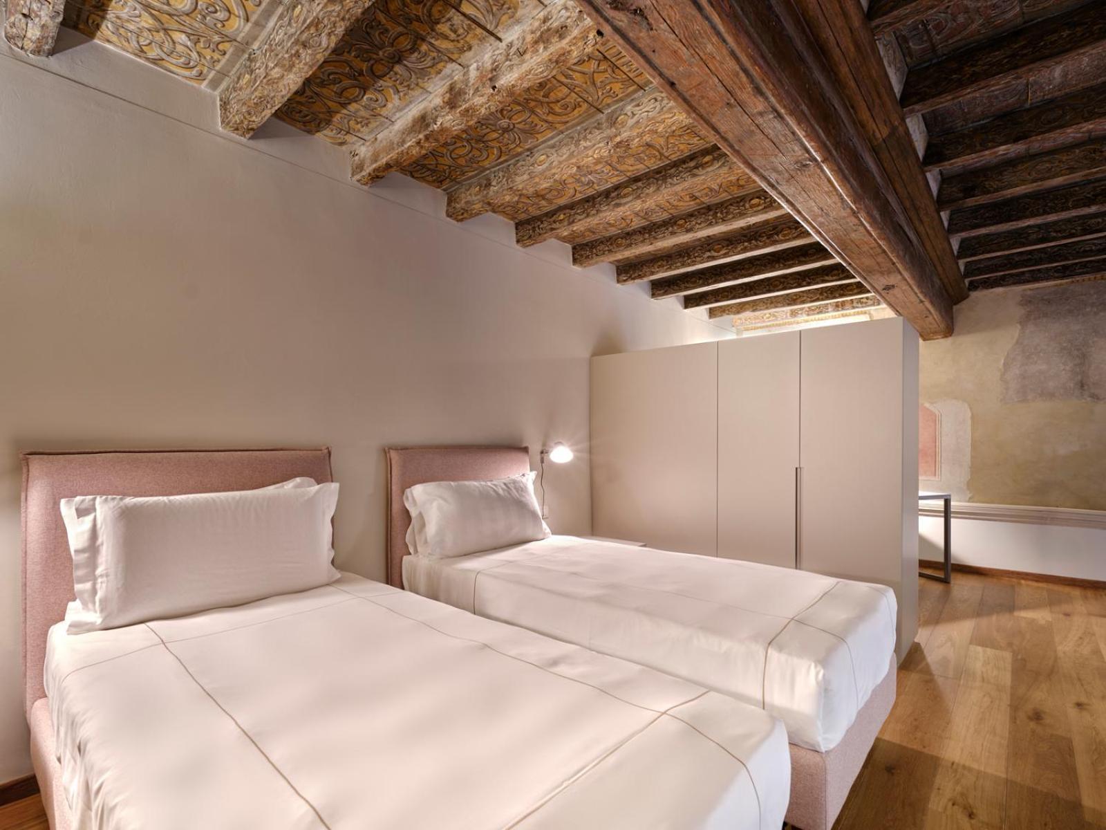 Palazzo Del Carretto-Art Apartments And Guesthouse 都灵 外观 照片