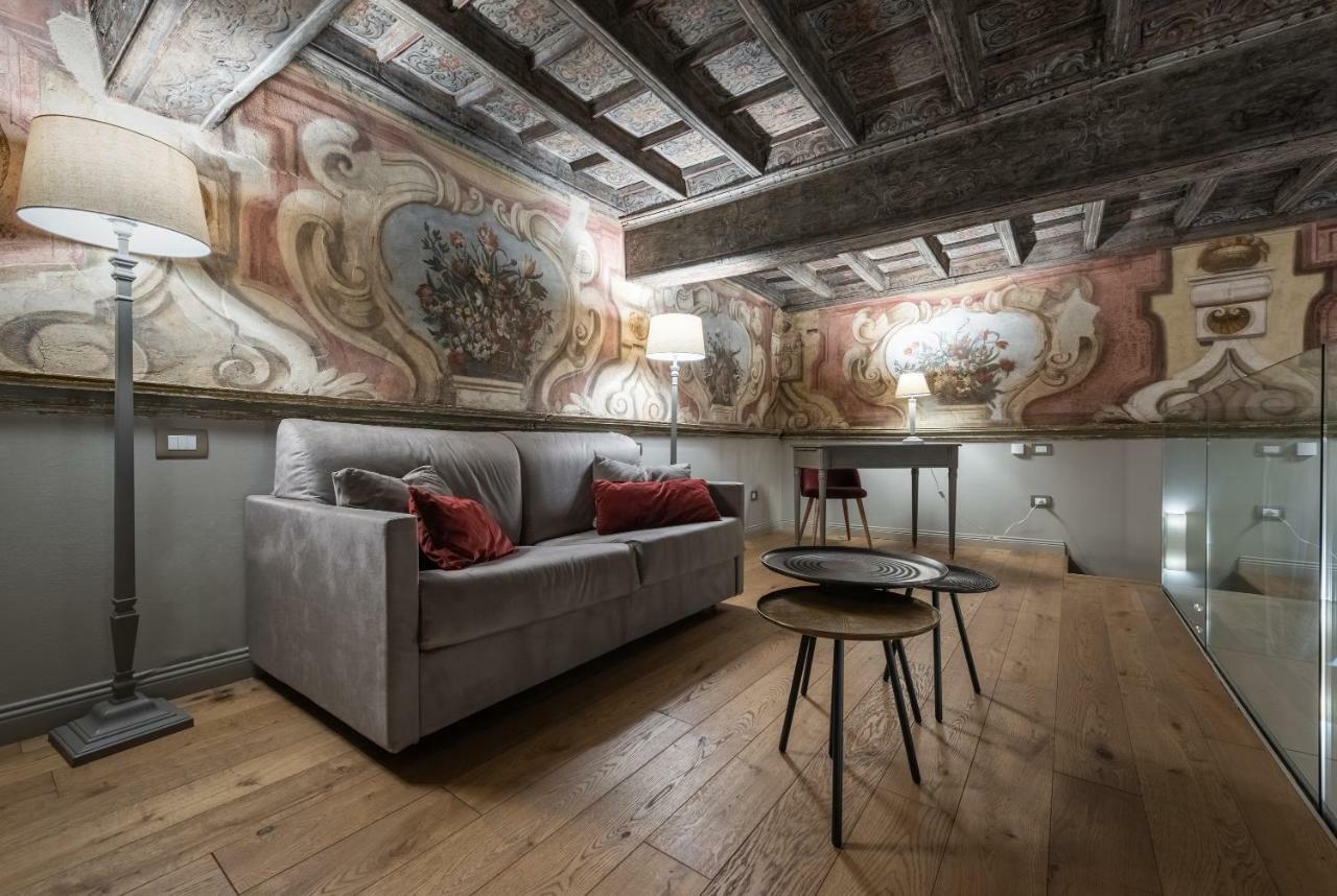 Palazzo Del Carretto-Art Apartments And Guesthouse 都灵 外观 照片